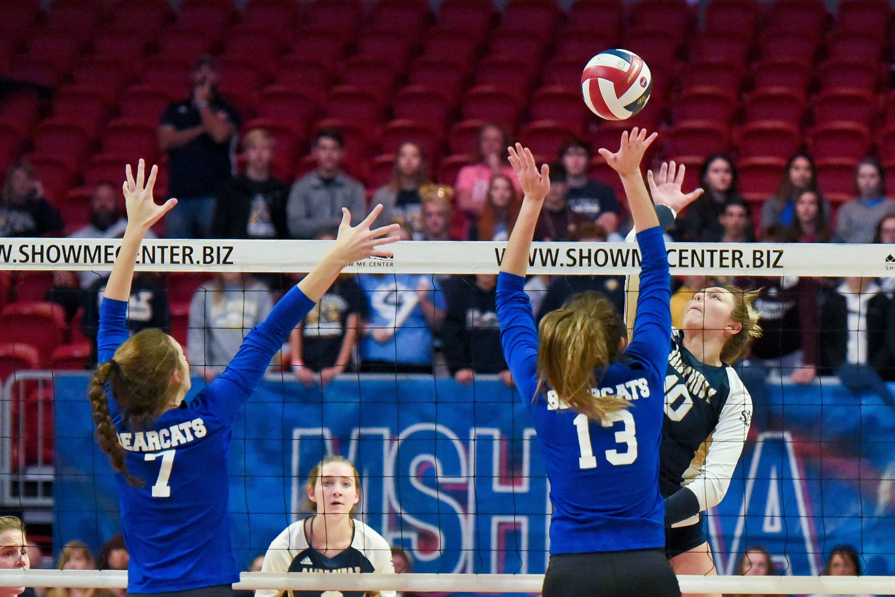 11/09/19 - Girls Volleyball - Class 2 state champ- Hermann vs St. Pius X